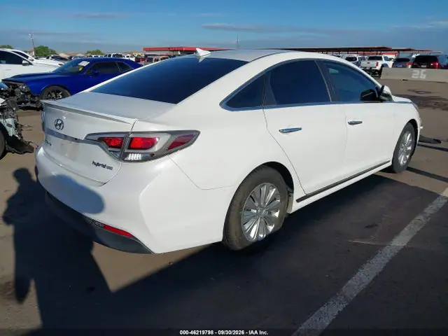 2017 Hyundai Sonata Hybrid Se VIN KMHE24L33HA064838 фото 4