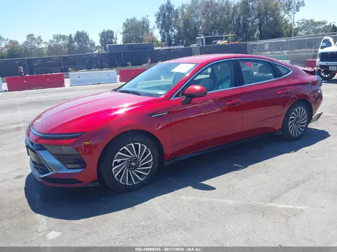 2025 Hyundai Sonata Hybrid Sel VIN KMHL34JJXSA107200 фото 2