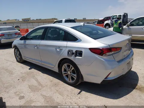2019 Hyundai Sonata Limited VIN 5NPE34AFXKH730687 фото 3