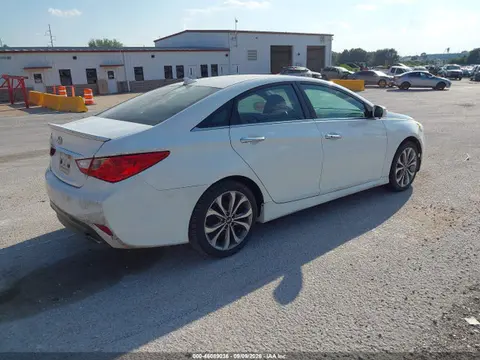 2014 Hyundai SONATA SE VIN 5NPEC4AC3EH827160 фото 4