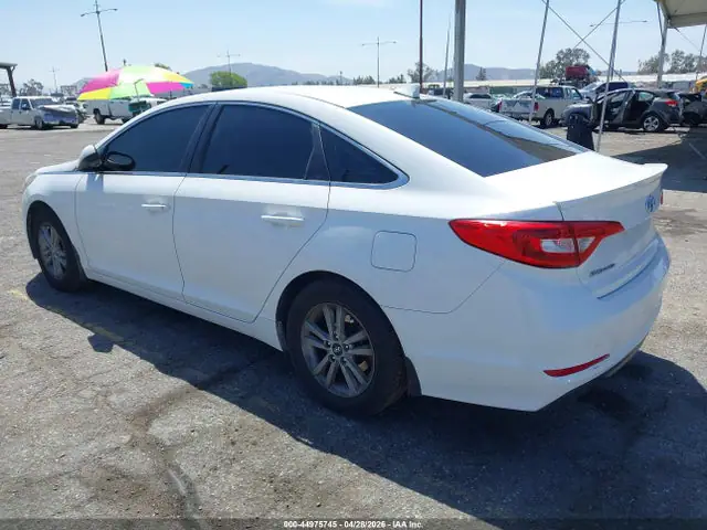 2015 Hyundai SONATA SE VIN 5NPE24AF5FH169338 фото 3