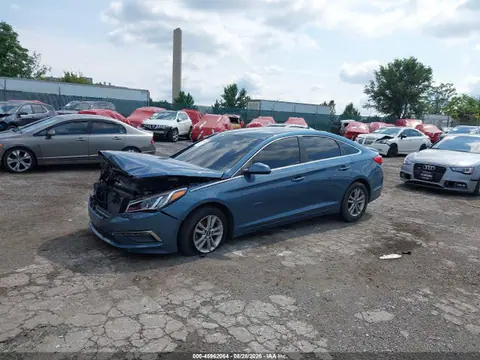 2015 Hyundai SONATA SE VIN 5NPE24AF8FH121929 фото 2