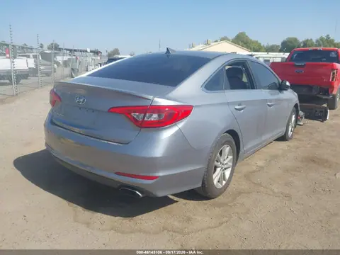 2015 Hyundai SONATA SE VIN 5NPE24AF2FH152898 фото 4