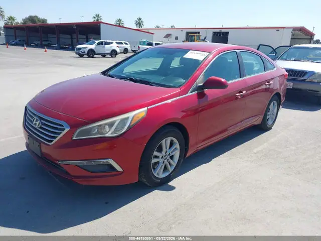 5NPE24AF6FH190425 — 2015 Hyundai Sonata SE, фото 2 с аукциона IAAI 06.10.2026, Естественный износ
