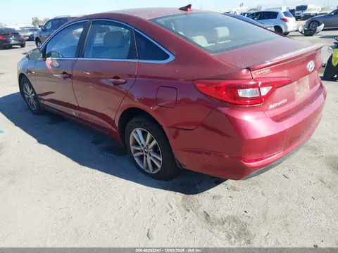 2015 Hyundai SONATA SE VIN 5NPE24AF4FH167614 фото 3