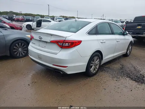 2016 Hyundai SONATA SE VIN 5NPE24AFXGH307232 фото 4