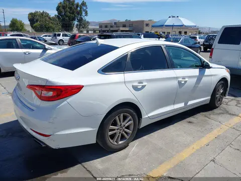 2016 Hyundai SONATA SE VIN 5NPE24AF4GH314001 фото 4