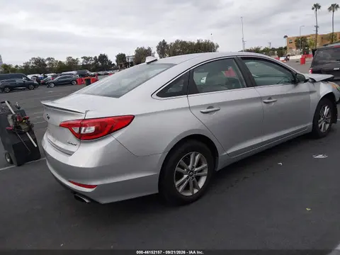2017 Hyundai SONATA SE VIN 5NPE24AF8HH581921 фото 4