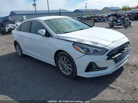 5NPE24AF8JH683080 — 2018 Hyundai Sonata SE, Repossession, фото до ремонта