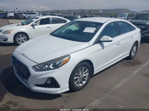 2019 Hyundai SONATA SE VIN 5NPE24AF4KH808352 фото 2