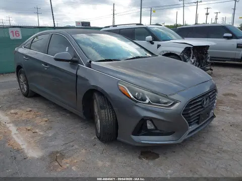 5NPE24AF2KH777036 — 2019 Hyundai Sonata SE, Repossession, фото до ремонта