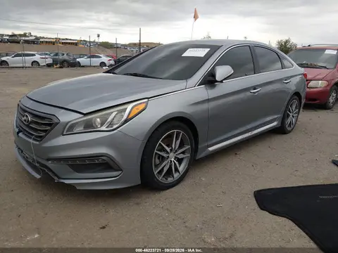 2015 Hyundai Sonata Sport 2.0t VIN 5NPE34AB3FH087926 фото 2