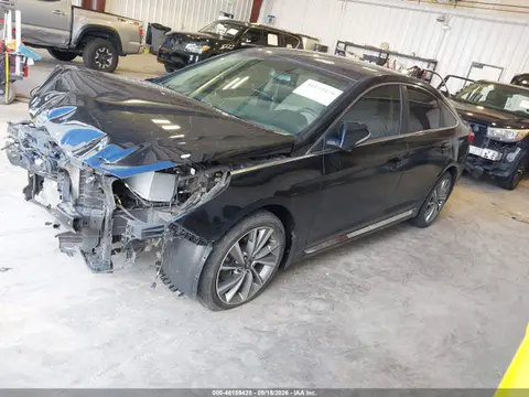 2015 Hyundai Sonata Sport VIN 5NPE34AF8FH259757 фото 2