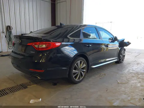 2015 Hyundai Sonata Sport VIN 5NPE34AF8FH259757 фото 4