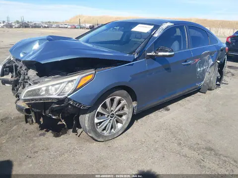 2016 Hyundai Sonata Sport VIN 5NPE34AF3GH428648 фото 2