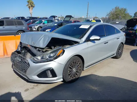 2018 Hyundai Sonata Sport VIN 5NPE34AF4JH669836 фото 2