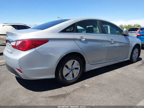 2014 Hyundai SONATA GLS VIN 5NPEB4AC7EH822403 фото 4