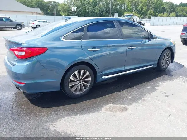 5NPE34AF2GH354395 — 2016 Hyundai Sonata, фото 4 с аукциона IAAI 30.09.2026, Естественный износ