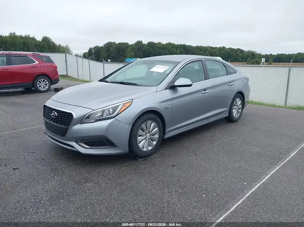 KMHE24L1XGA021692 — 2016 Hyundai Sonata, фото 2 с аукциона IAAI 13.10.2026, Естественный износ
