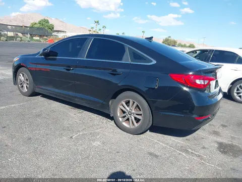 2016 Hyundai SONATA SE VIN 5NPE24AF8GH317225 фото 3