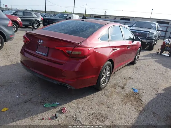 5NPE24AFXGH279724 — 2016 Hyundai Sonata, фото 4 с аукциона IAAI 14.10.2026, Естественный износ