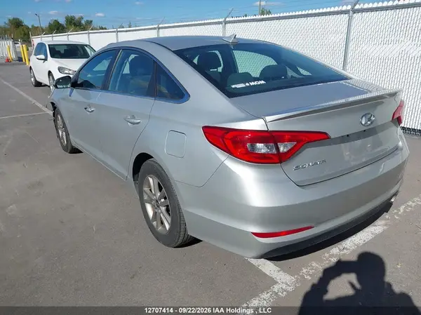 5NPE24AF3HH486005 — 2017 Hyundai Sonata, фото 3 с аукциона IAAI 29.09.2026, Передняя часть