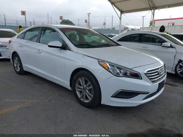 5NPE24AF2HH548283 — 2017 Hyundai Sonata, Угон (Theft), фото до ремонта