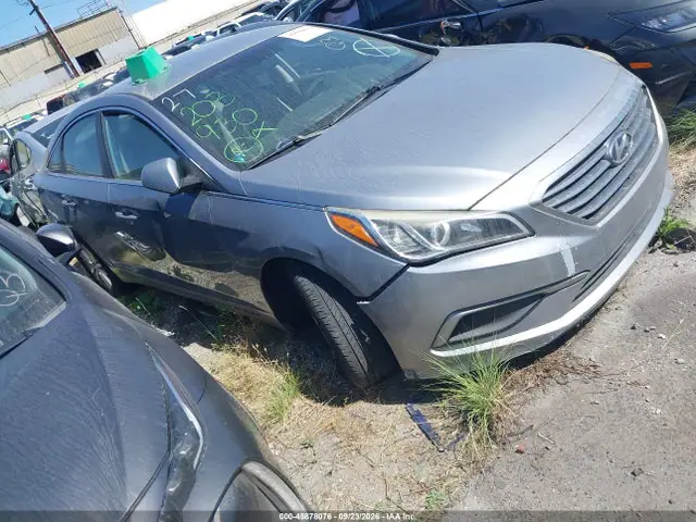 5NPE24AF9HH559295 — 2017 Hyundai Sonata, Вандализм (Vandalized), фото до ремонта