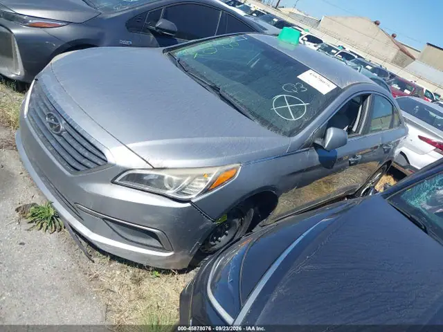 5NPE24AF9HH559295 — 2017 Hyundai Sonata, фото 2 с аукциона IAAI 30.09.2026, Вандализм