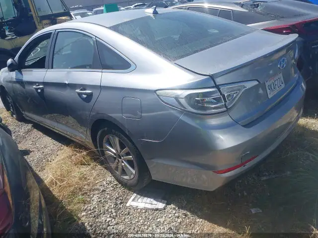 5NPE24AF9HH559295 — 2017 Hyundai Sonata, фото 3 с аукциона IAAI 30.09.2026, Вандализм