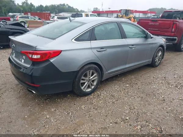 5NPE24AF6HH492588 — 2017 Hyundai Sonata, фото 4 с аукциона IAAI, Естественный износ