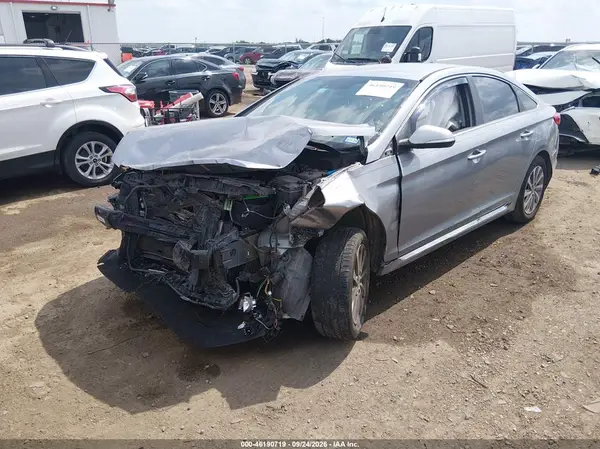 5NPE34AF8HH538144 — 2017 Hyundai Sonata, фото 2 с аукциона IAAI, Передняя часть