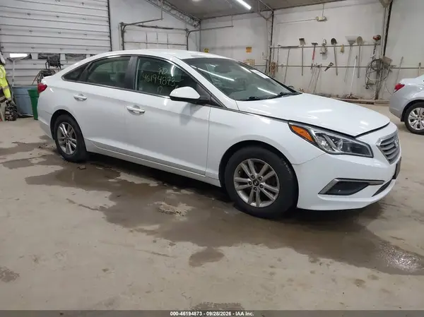 5NPE24AFXHH595674 — 2017 Hyundai Sonata, Град (Hail), фото до ремонта