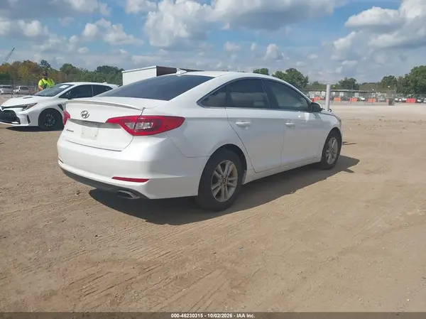 5NPE24AF8HH466073 — 2017 Hyundai Sonata, фото 4 с аукциона IAAI 14.10.2026, Естественный износ