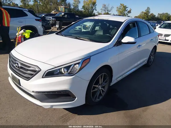 2017 HYUNDAI SONATA VIN 5NPE34AB3HH502004 фото 2
