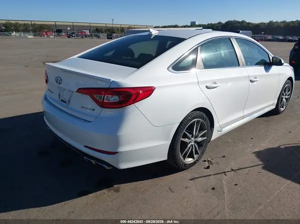 2017 HYUNDAI SONATA VIN 5NPE34AB3HH502004 фото 4