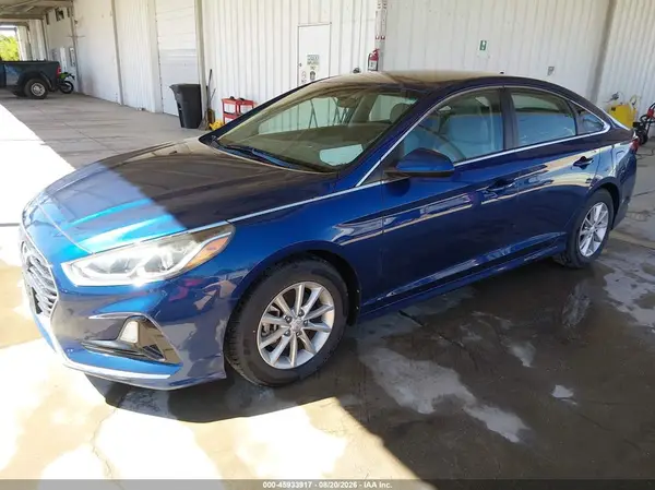 5NPE24AA4JH692086 — 2018 Hyundai Sonata, фото 2 с аукциона IAAI 07.10.2026, Естественный износ