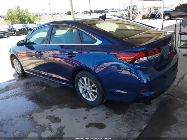 5NPE24AA4JH692086 — 2018 Hyundai Sonata, фото 3 с аукциона IAAI 07.10.2026, Естественный износ