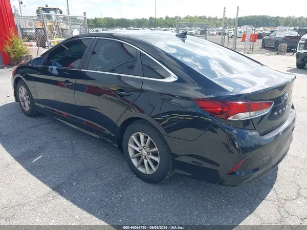5NPE24AA5JH698530 — 2018 Hyundai Sonata, фото 3 с аукциона IAAI 05.10.2026, Естественный износ
