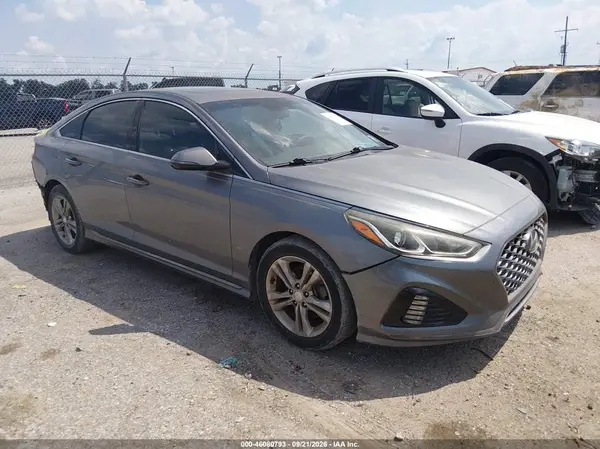 5NPE34AF8JH674781 — 2018 Hyundai Sonata, Задняя часть (Rear), фото до ремонта