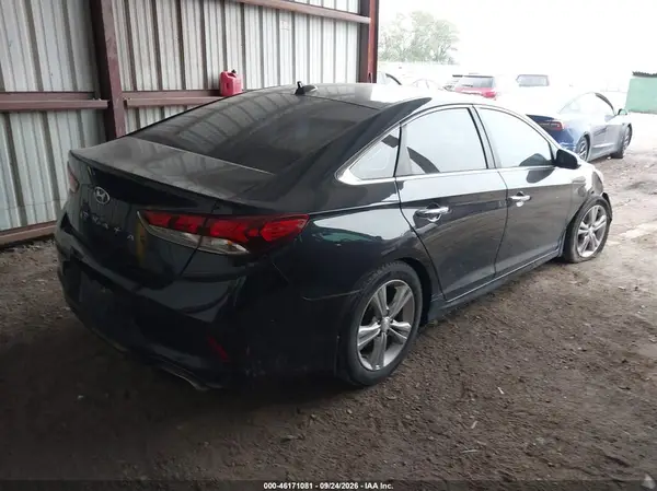 5NPE34AF4JH659694 — 2018 Hyundai Sonata, фото 4 с аукциона IAAI, Передняя часть справа
