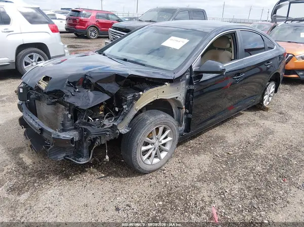 5NPE24AFXJH710408 — 2018 Hyundai Sonata, фото 2 с аукциона IAAI, Передняя часть слева