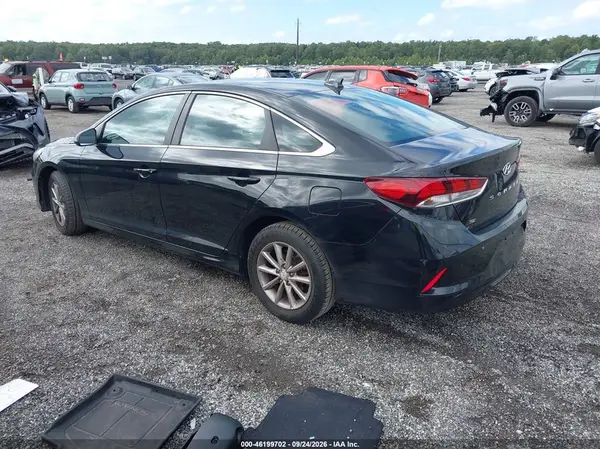 5NPE24AFXJH673621 — 2018 Hyundai Sonata, фото 3 с аукциона IAAI, Передняя часть слева