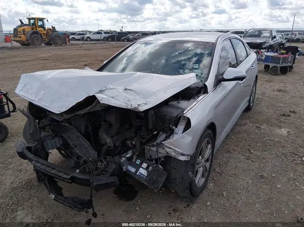 5NPE34AF5JH645075 — 2018 Hyundai Sonata, фото 2 с аукциона IAAI, Изъят кредитором