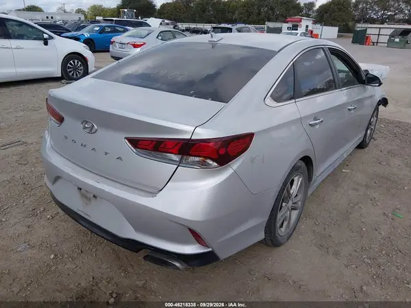 5NPE34AF5JH645075 — 2018 Hyundai Sonata, фото 4 с аукциона IAAI, Изъят кредитором