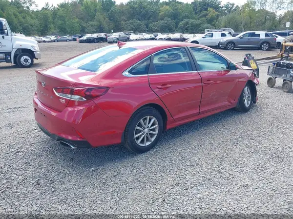 5NPE24AF3KH798557 — 2019 Hyundai Sonata, фото 4 с аукциона IAAI 08.10.2026, Правый бок