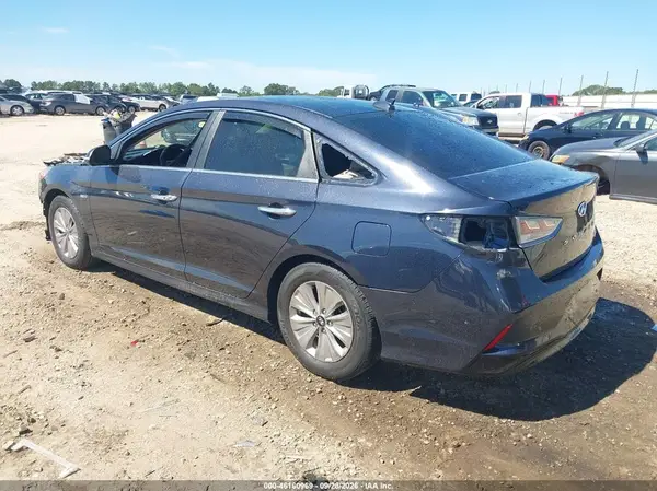 KMHE24L35KA084693 — 2019 Hyundai Sonata, фото 3 с аукциона IAAI, Передняя часть