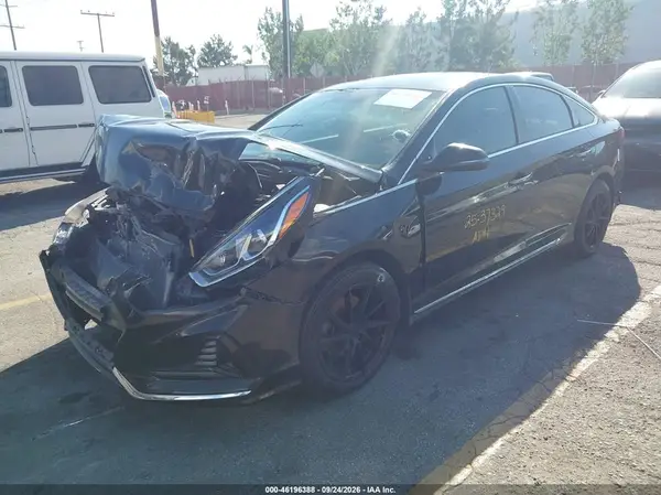 5NPE34AF1KH770639 — 2019 Hyundai Sonata, фото 2 с аукциона IAAI, Передняя часть