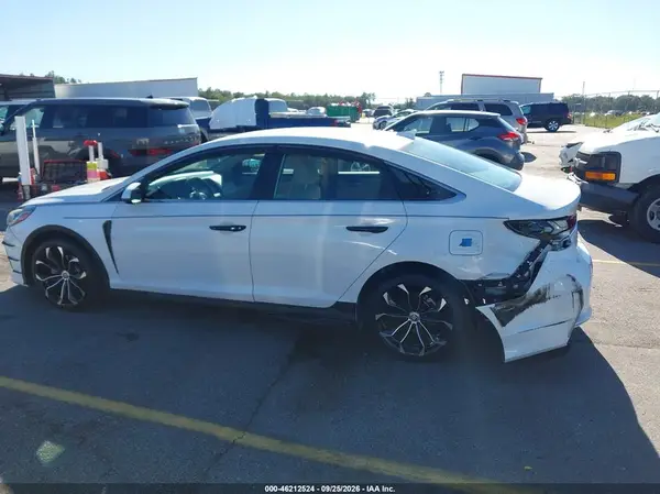 5NPE24AF4KH757659 — 2019 Hyundai Sonata, фото 3 с аукциона IAAI, Задняя часть слева