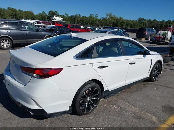 5NPE24AF4KH757659 — 2019 Hyundai Sonata, фото 4 с аукциона IAAI, Задняя часть слева